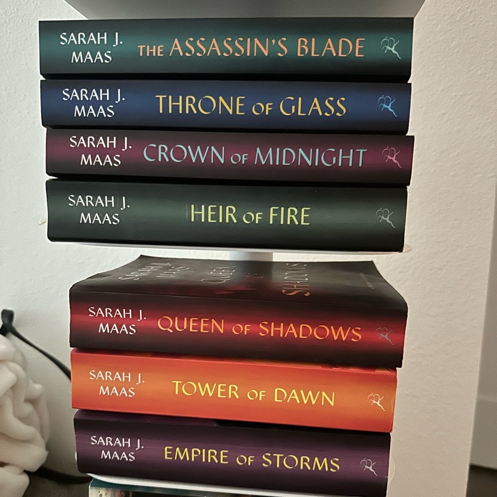 Sarah J. Maas Book Collection